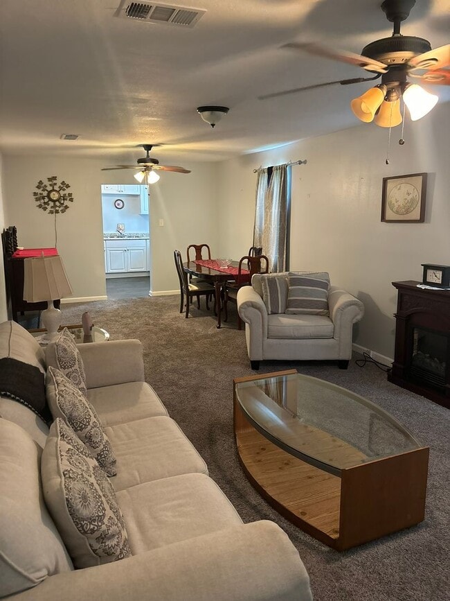 1711 Martin Luther King Jr Blvd in Panama City, FL - Building Photo - Building Photo