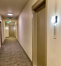 4547 8th Ave NE in Seattle, WA - Building Photo - Building Photo