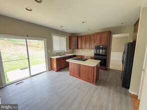 1929 Melvor Ln in Winchester, VA - Building Photo - Building Photo