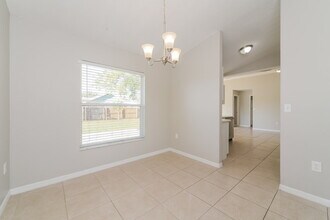 307 Mormanno Way in Kissimmee, FL - Foto de edificio - Building Photo