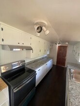 270 Mountain View St in Weaverville, CA - Building Photo - Building Photo