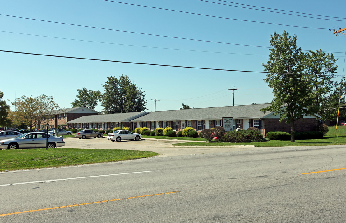 Valley Park in Bluffton, IN - Foto de edificio