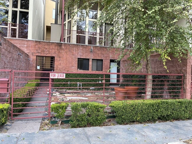 property at 6320 Haskell St