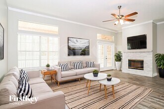 2352 Chartley Ln S, Unit F25 in Jacksonville, FL - Foto de edificio - Building Photo