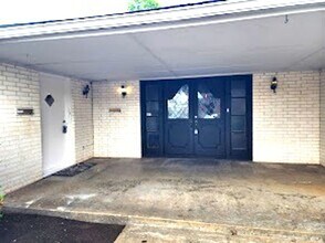 2224 NW 49th St in Oklahoma City, OK - Building Photo - Building Photo
