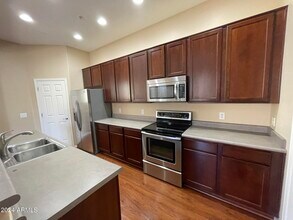 15240 N 142nd Ave in Surprise, AZ - Building Photo - Building Photo