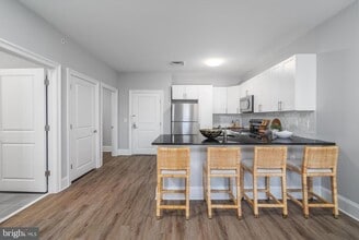 700 Citation Ln in Cherry Hill Township, NJ - Building Photo - Building Photo