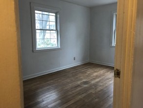 11 Heath Ln, Unit 11 Heath Lane in Bath, ME - Building Photo - Building Photo