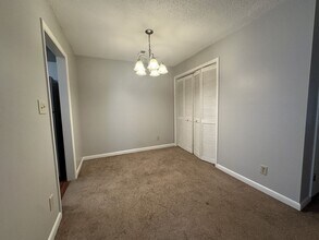 5828 Pointer Dr in Raleigh, NC - Building Photo - Building Photo