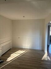 1308 Pleasant St, Unit 1 in Weymouth, MA - Foto de edificio - Building Photo