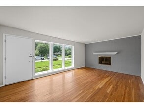 718 Wenneker Dr in St. Louis, MO - Building Photo - Building Photo