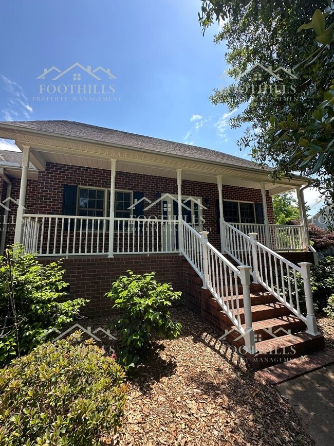 102 Lyndhurst Dr in Anderson, SC - Building Photo - Building Photo