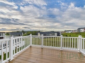 154 Hudson Blvd in Red Lion, PA - Building Photo - Building Photo