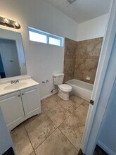 1627 Havasupai Dr, Unit 215 in Bullhead City, AZ - Foto de edificio - Building Photo