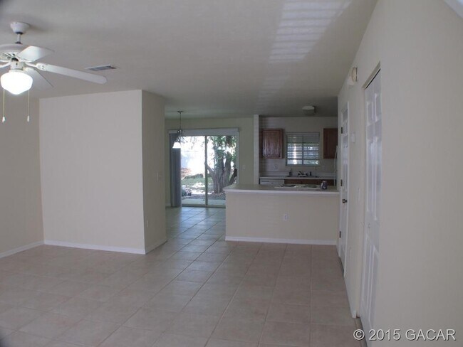 5205 SW 97th Dr in Gainesville, FL - Building Photo - Building Photo