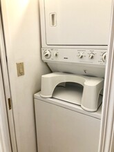 265 Beacon St, Unit 3A in Boston, MA - Building Photo - Building Photo
