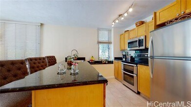 430 Kaiolu St in Honolulu, HI - Building Photo - Building Photo