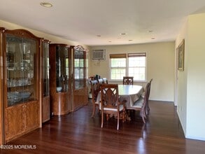 7 Elinore Ave in Long Branch, NJ - Building Photo - Building Photo