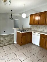 259 Emerson Dr NW in Palm Bay, FL - Foto de edificio - Building Photo