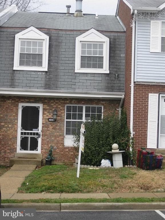 property at 3514 Cranmer Mews