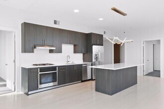 1240 S 2nd St in Minneapolis, MN - Building Photo - Building Photo