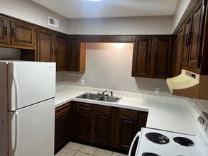 1616-1634 W 42nd St in Davenport, IA - Building Photo - Building Photo