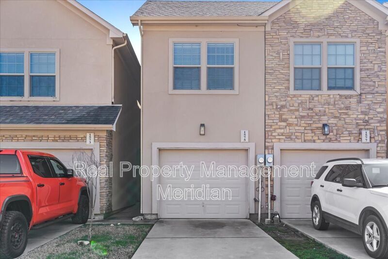 1575 Cozy Dr in Fort Worth, TX - Building Photo