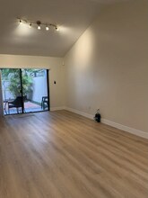 4670 SW 143rd Ave in Miami, FL - Building Photo - Building Photo