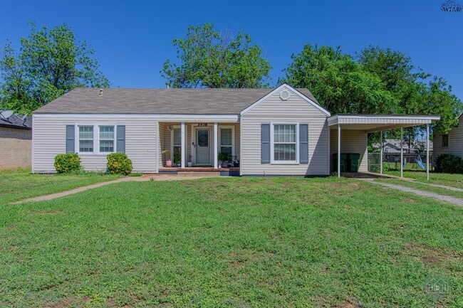 property at 3938 Paradise St