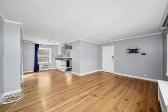 1408 Central St in Evanston, IL - Building Photo - Building Photo
