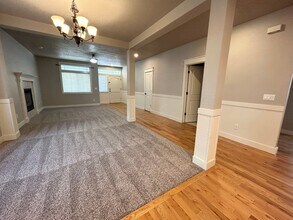 2137 N Eagle Creek Ln in Eagle, ID - Building Photo - Building Photo