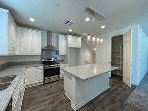 7566 Channel View St in Chino, CA - Building Photo - Building Photo