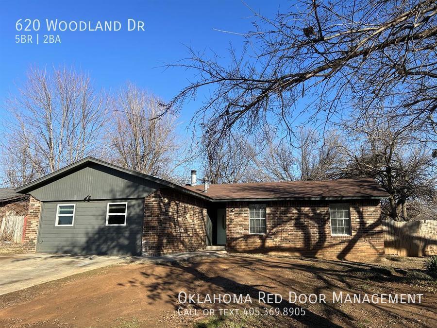 620 Woodland Dr in Midwest City, OK - Building Photo
