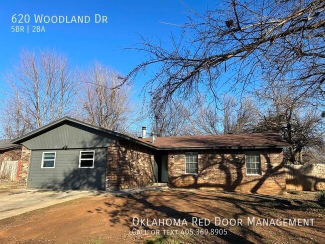 property at 620 Woodland Dr