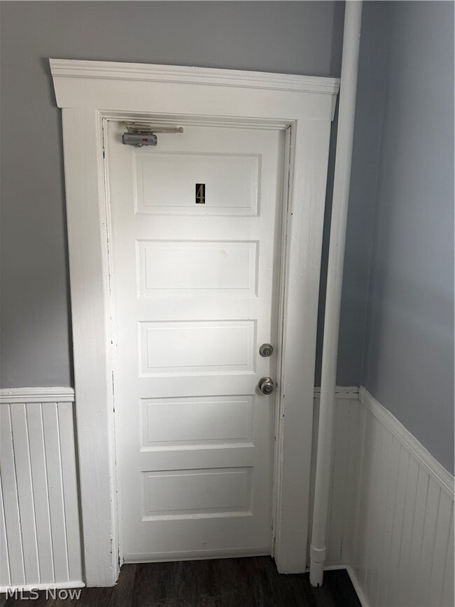 3694 E 57th St in Cleveland, OH - Building Photo - Building Photo