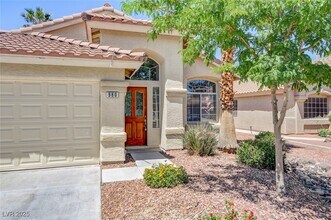 980 Sand Coral Dr in Las Vegas, NV - Building Photo - Building Photo