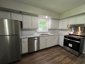 1112-1114 Bryan St-Unit -1112 Bryan in Normal, IL - Building Photo - Building Photo