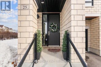 25 Lake Trail Way in Whitby, ON - Building Photo - Building Photo