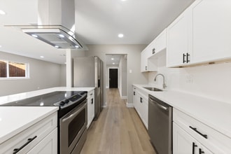 605 Melrose Dr in Richardson, TX - Foto de edificio - Building Photo