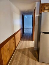 21 Langlois Ave in Southbridge, MA - Foto de edificio - Building Photo
