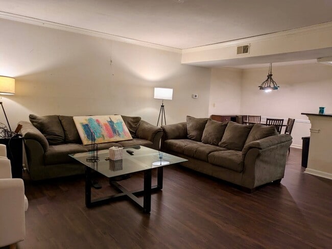 561 Emory Oaks Way, Unit 561 Emory Oaks