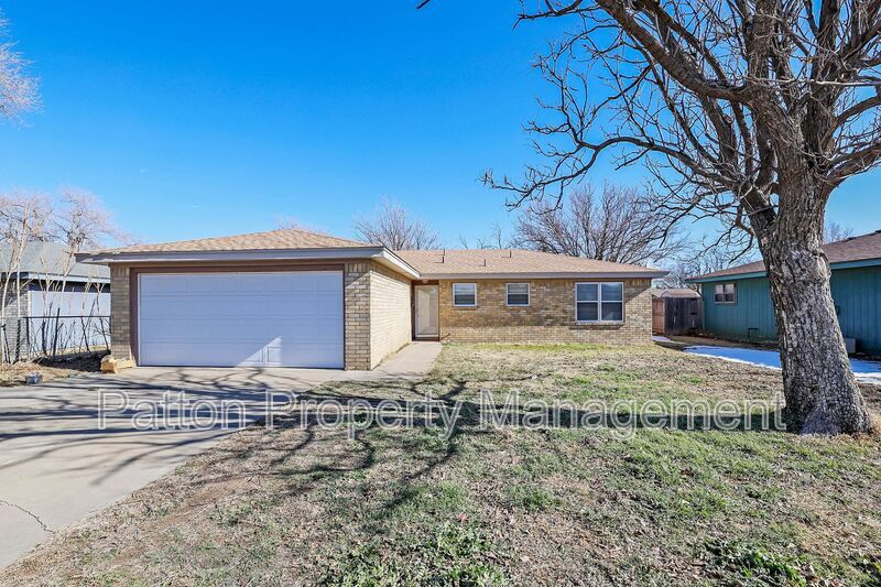 1305 Bell St in Amarillo, TX - Building Photo