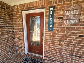 24710 Tribeca Ln in Katy, TX - Foto de edificio - Building Photo