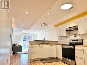 188 Isabella Dr in Orillia, ON - Building Photo - Building Photo