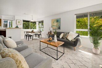 3926 243rd Pl SE in Bothell, WA - Building Photo - Building Photo