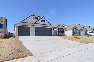 12406 S Joplin Pl in Bixby, OK - Building Photo - Building Photo