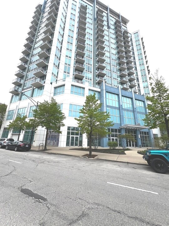 1600 S Indiana Ave in Chicago, IL - Building Photo