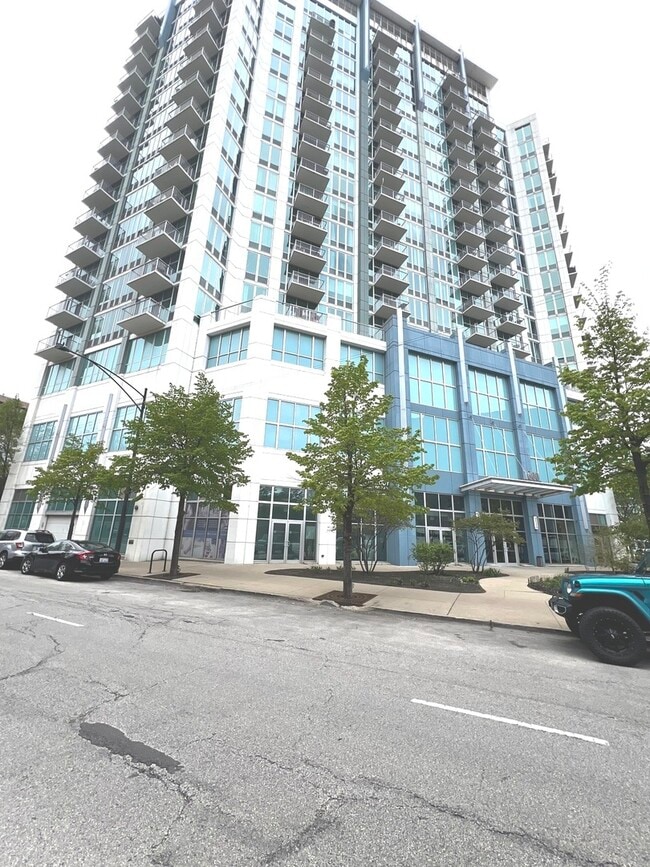 property at 1600 S Indiana Ave