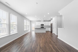 3001 Worthy Wy in Durham, NC - Building Photo - Building Photo