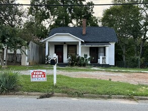 121 E Tinsley St in Griffin, GA - Building Photo - Building Photo